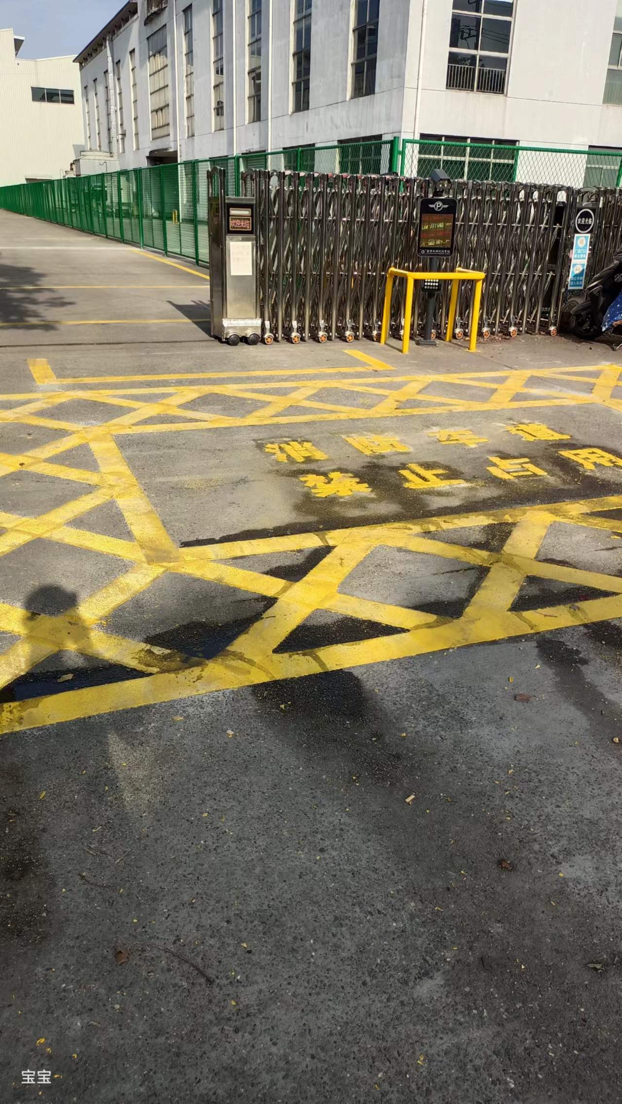 仁怀马路划线